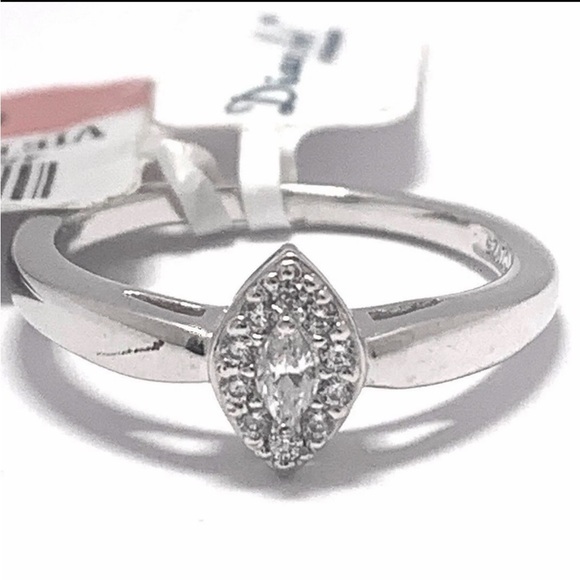 Diamond Art Club Jewelry - Diamond Art Club Sterling Silver CZ MRQS  Promise Ring Size 7 - NWT